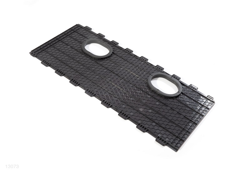 Боковая планка-комбинация с двумя отверстиями