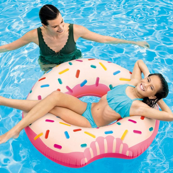 Надувной круг INTEX Rainbow Donut